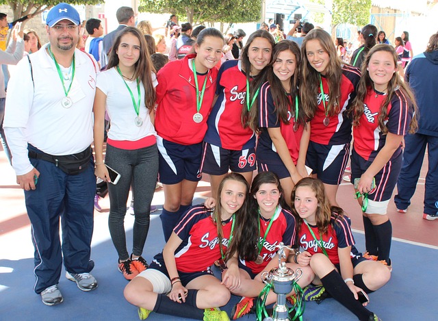 但年轻的他 但年轻的他