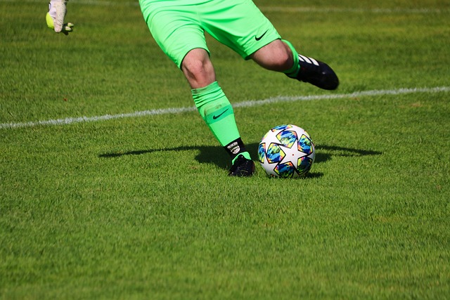 人们对他 人们对他